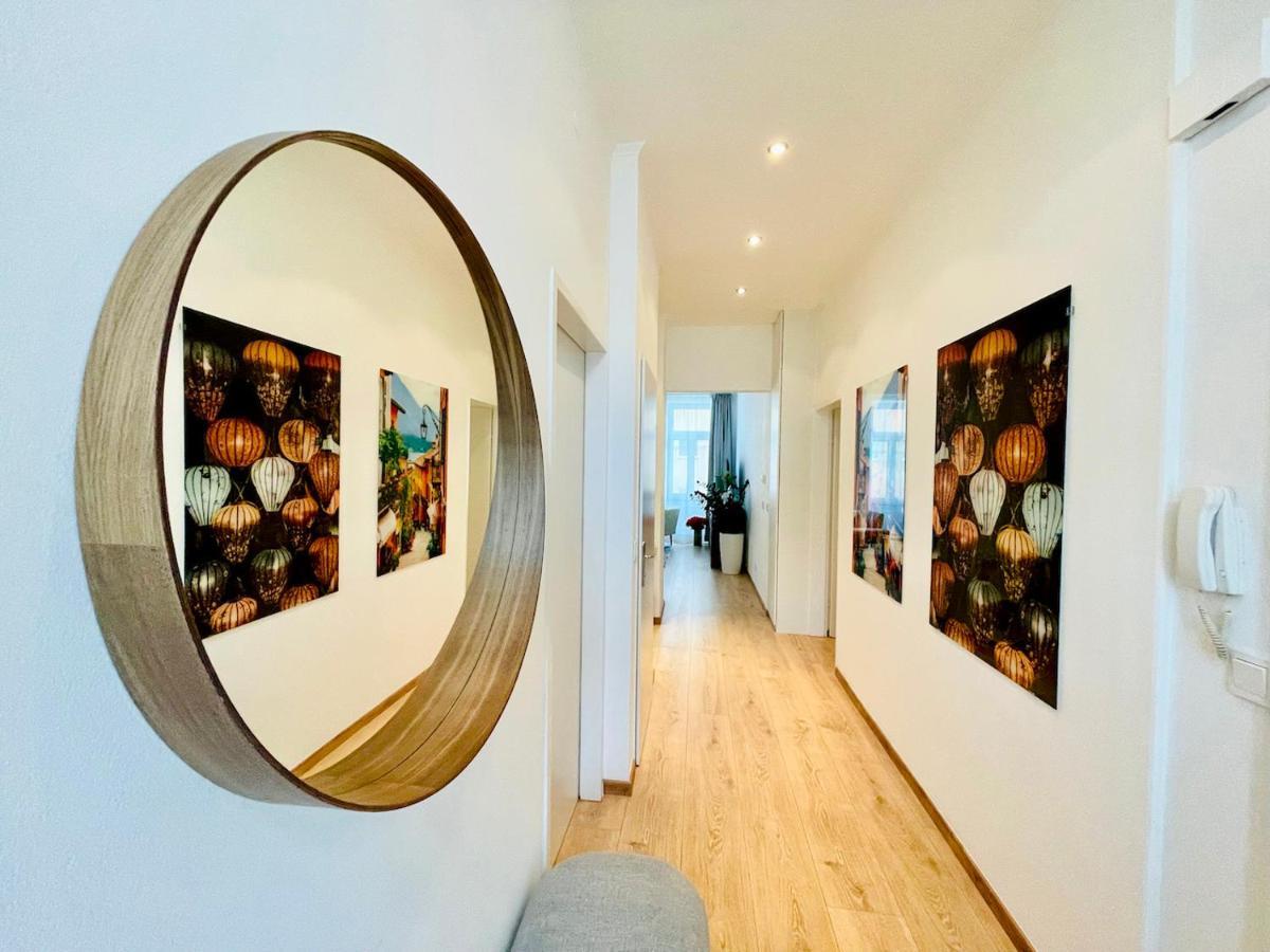Colorful & Quiet Apartment In Beautiful Viennese Building Ngoại thất bức ảnh