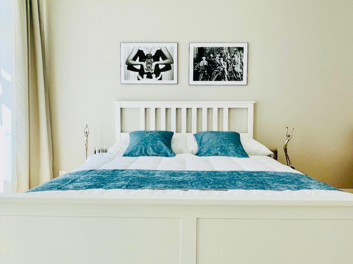 Colorful & Quiet Apartment In Beautiful Viennese Building Ngoại thất bức ảnh